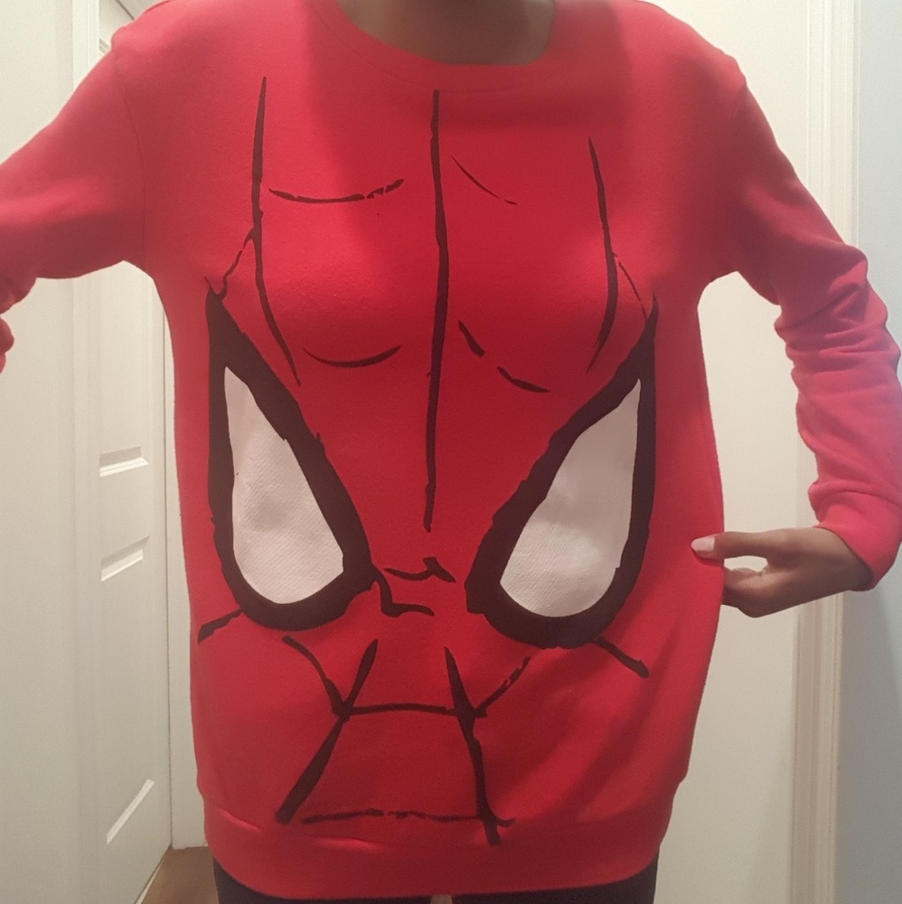 Red Amazing spiderman sweatshirt - size M